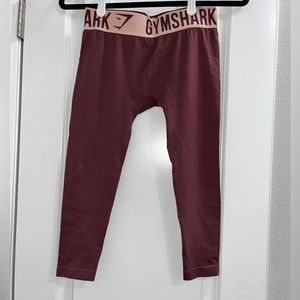 Berry Red Cropped Gymshark Leggings. Size XS